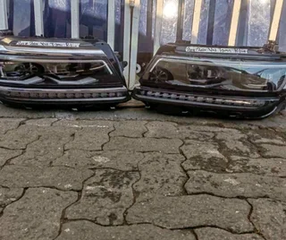 VW Tiguan headlight available