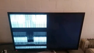 40 Inch Hisense with remote