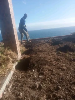 Topsoil, compost and Lawndressing