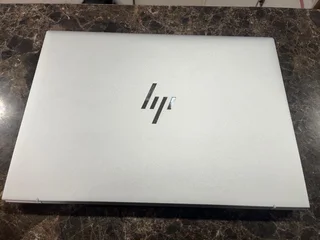 HP Elitebook 830 G11 | Core Ultra 7 155U   16GB 512GB SSD 13.3″ (1920 x 1200) FHD+ Win 11 Pro