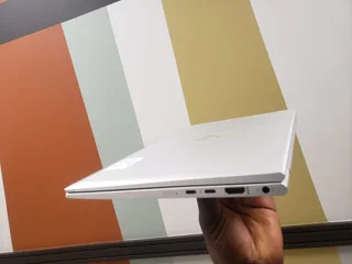 HP Elitebook 830 G8 13.3; Core i7-1185G7  8GB RAM 512GB SSD Win 11 Pro PREOWNED