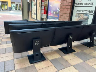 Dell optiplex 7440 Core I5 6th GEN 8GB RAM 500gb HDD 23.8 inch