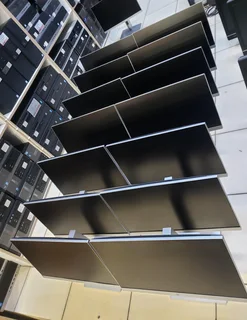 HP E223  22inch Boderless Monitor  Available  in stock