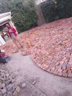 Wheatsone half brick pavers supplying and installation in all areas around Capetown