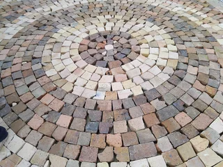 Wheatsone half brick pavers supplying and installation in all areas around Capetown