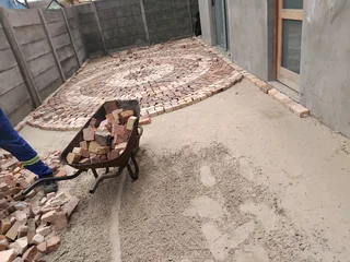 Wheatsone half brick pavers supplying and installation in all areas around Capetown