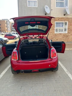 2014 Mini Cooper Hatchback