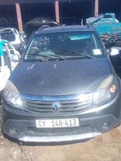 RENAULT SANDERO 900T 2008 MODEL STRIPPING