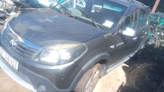 RENAULT SANDERO 900T 2008 MODEL STRIPPING
