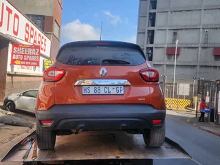 Renault  captur 2018 model code 2 ready for stripping &#64; sheeraz auto spares