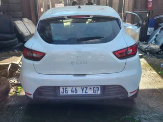 Clio 4 ready for stripping 2019 model code 2 ready for stripping &#64; sheeraz auto spares