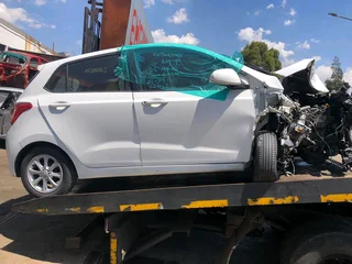 Hyundai grand i10 ready for stripping &#64; kamal