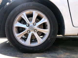 Hyundai grand i10 ready for stripping &#64; kamal