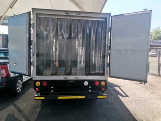 Kia K2700 refridgerated bakkie