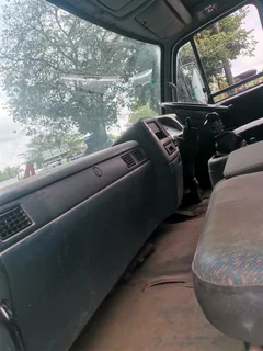 Nissan UD100 dropside truck