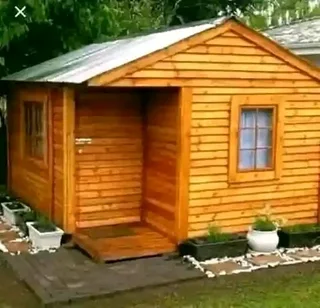 Makhanya Wendyhouses for sale