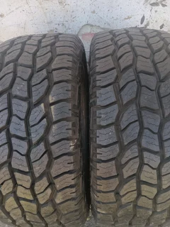 X2/ LT 305/ 55/ R20/ MT5 COOPER DISCOVERER A/T