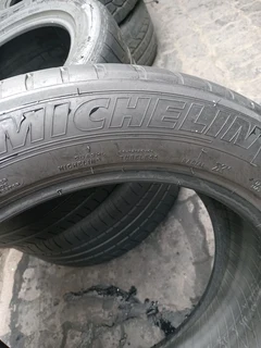 X2/ 235/ 55/ R19 / MICHELIN LATITUDE PILOT SPORT 3