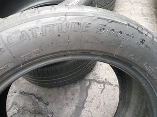 X2/ 235/ 55/ R19 / MICHELIN LATITUDE PILOT SPORT 3