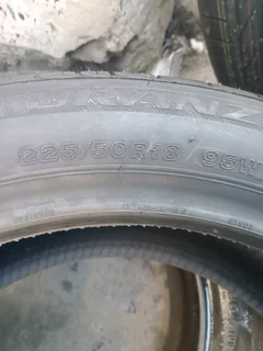 X3/225/ 50/ R18/ 95W/ BRIDGESTONE TURANZA