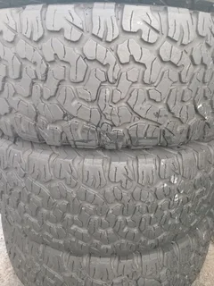 X4/ Lt 265/ 60/ R18/ 119/ 1165 Bfgoodrich All- Terrail