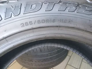 X2/ 265/60/R18/ 110H/ DUNLOP GRANDTREK AT5