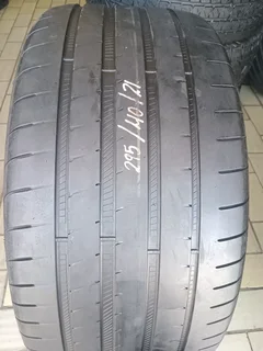 X3/ 295/ 40/ R21/ 111y Goodyear Eagle F1 Suv