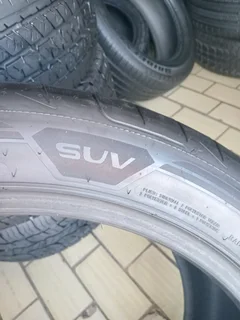 X3/ 295/ 40/ R21/ 111Y GOODYEAR EAGLE F1 SUV