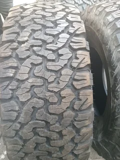 X2/ 35X12.50/R17 CT121R BFGOODRICH ALL- TERRAIN T/A KO2BAJA CHOMPION