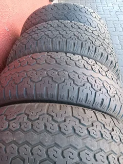 X4/ 245/ 70/ 16/ 4x4 G A/t  Dunlop Sp Trakgrip