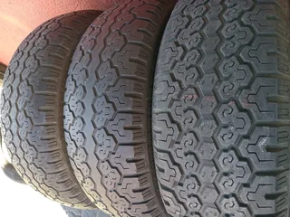 X4/ 245/ 70/ 16/ 4X4 G A/T  DUNLOP SP TRAKGRIP