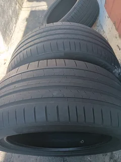 X2/ 285/ 45/ ZR21/ 113Y/  PIRELLI P.ZERO