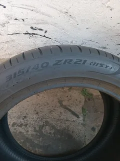 X2/ 315/ 40/ ZR21 (115Y) PIRELLI P.ZERO