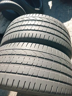 X2/ 285/ 35/ ZR22 / PIRELLI P.ZERO