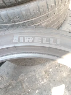 X2/ 285/ 35/ ZR22 / PIRELLI P.ZERO
