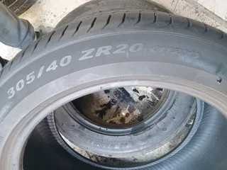 X2/ 305/ 40/ ZR20 ( 112Y) PIRELLI  P.ZERO