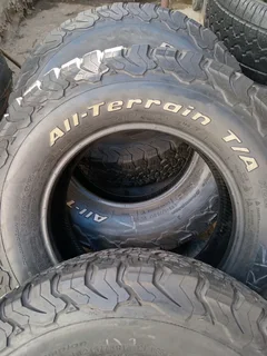 X4/ LT 245/ 75/ R17/ 121/ 1185/ BFGOODRICH ALL- TERRAIN T/A KO2