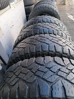 X4/ 265/ 70/R17/ 112/ 109Q/ GOODYEAR DURATRAC WRANGLER