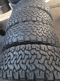 X4/ 275/ 55/ R20/ 115/ 1125/ T/a Ko2/ Bfgoodrich All- Terrain Baja Champion