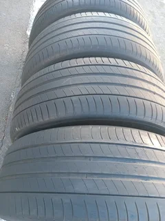 X4/ 225/55/R18/ MICHELIN PREMACY 3