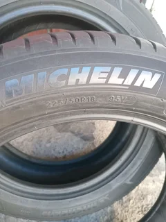 X2/ 225/50/ R18/ 95v MICHELIN PRIMACY 3