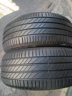 X2/ 215/ 55/R17/ 94Y MICHELIN PRIMACY 3