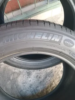 X2/ 215/ 55/R17/ 94Y MICHELIN PRIMACY 3