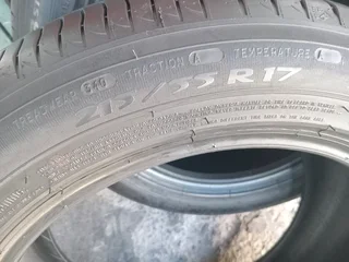 X2/ 215/ 55/R17/ 94Y MICHELIN PRIMACY 3