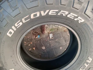 X4/ 285/ 75/ R16 AT3 XLT COOPER DISCOVERER