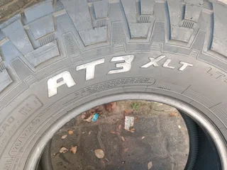 X4/ 285/ 75/ R16 AT3 XLT COOPER DISCOVERER