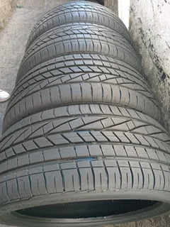 X4/ 245/ 40/ R20/ (69Y) GOODYEAR EXCELLENCE RUNFLAT 95% 2023 DATE