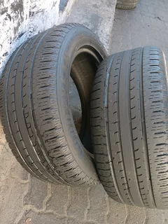X2/ 235/ 55/ R17 Suv / Goodyear Efficient