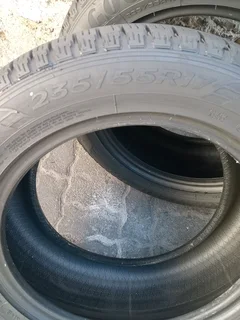 X2/ 235/ 55/ R17 SUV / GOODYEAR EFFICIENT