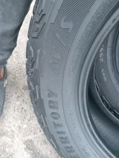 X2/ 255/ 65/R18/ 111H GOODYEAR WRANGLER TERRITORY AT S